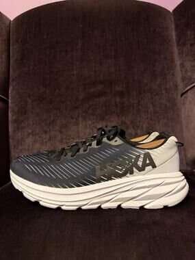 HOKA Rincon 3 ‘Black White’ Women’s Size 9 B 1119396BWHT Running Shoes Sneakers